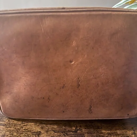 Luxury Brown Designer Bucket Bag - Picture 3 of 6